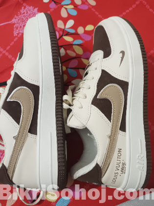 Sneaker: NIAF AIR 43 size